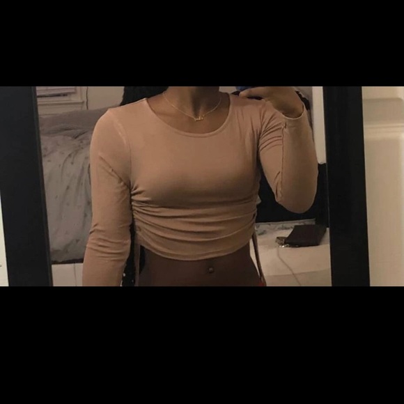 SHEIN scrunch top - Picture 3 of 3